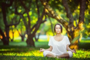 九游体育APP下载-天神下凡！TheShy绝命一击终结比赛，老鹰振翅高飞拿下关键胜利